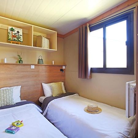 Hotel Camping Des Loisirs Évron Exteriér fotografie