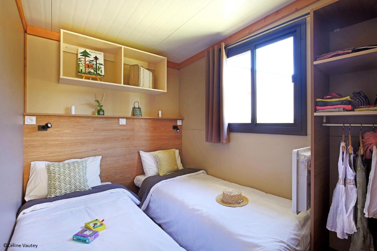 Hotel Camping Des Loisirs Évron Exteriér fotografie